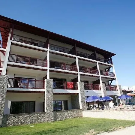 Appartamento Comfortable With Terrace Surrounded By Pine Trees Saint-Jean-de-Luz